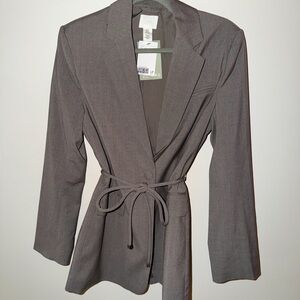 NWT H&M BLAZER SIZE XS